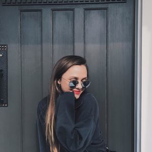 Meet your Posher, Abby